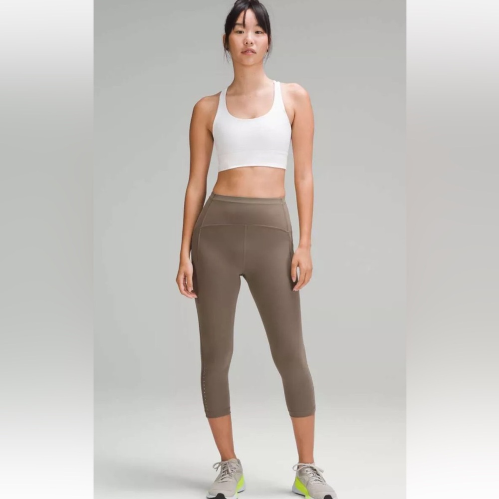 Lululemon Swift Speed High-Rise Crop 21” Normad Sz 2 ( Sold out color)